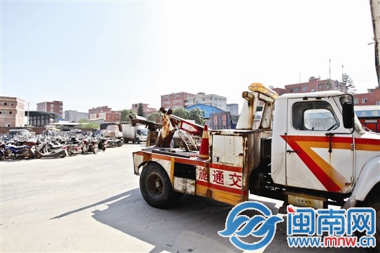 康龍停車場(chǎng)一再曝出亂收費(fèi)現(xiàn)象