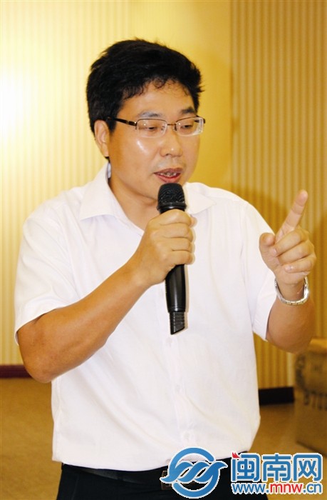 廈門茶葉進(jìn)出口有限公司陳志雄副總經(jīng)理