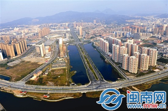 城東片區(qū)三天的航拍過程，持續(xù)受到市民關(guān)注