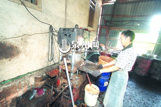 黑作坊環(huán)境堪憂