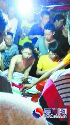 記者暗訪拍下的賭博現(xiàn)場