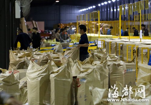 天貓“雙11”成交額突破350億 福建占11.1億1