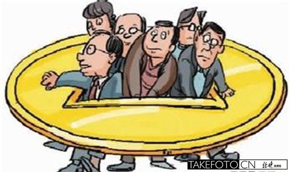 浙江三名財(cái)經(jīng)記者涉嫌受賄