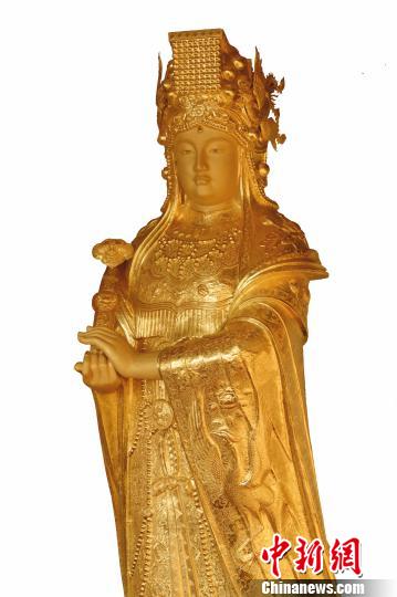 全球最大黃金媽祖像。