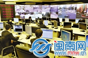 長樂市12319城市管理服務(wù)指揮中心，是“智慧城市”