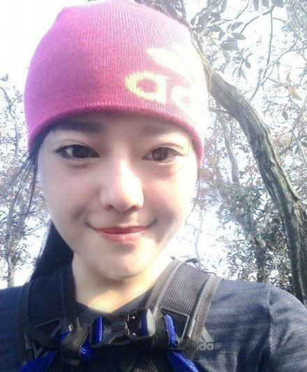 最美馬拉松女孩火了 跑步狂人要跑100個(gè)全程9