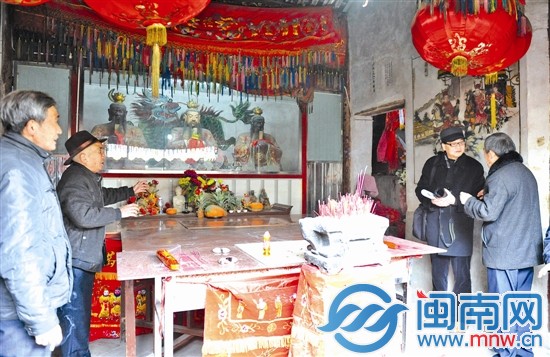 文史專家齊聚，為修繕獻(xiàn)策