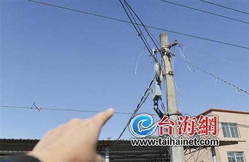 被盜割的電線桿