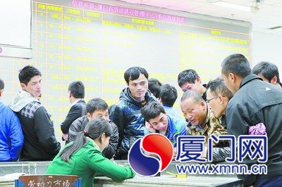 市人力資源市場昨迎來節(jié)后的首場招聘