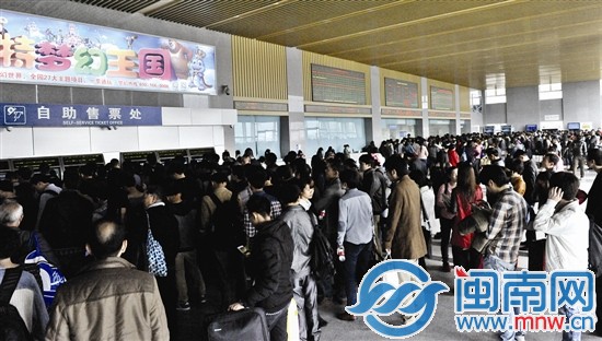 廈門北站昨日客流量約6.2萬人次