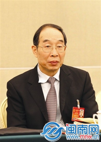 尤權(quán)代表