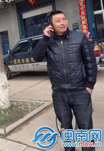 俞護(hù)照號(hào)跟馬航公布的名叫ZHAO QIWEI 的證件號(hào)相同