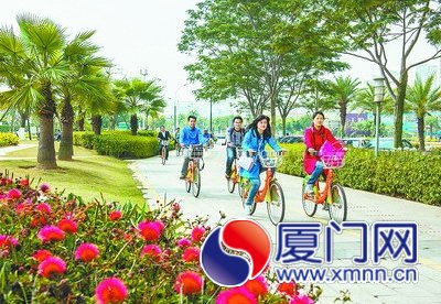 微博達(dá)人在海滄快樂騎行