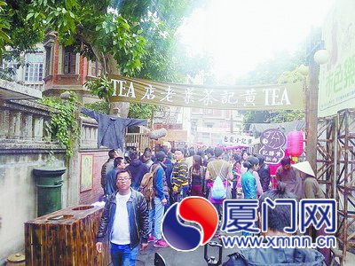 劇組特別打造一條歷史街道，還原上世紀初的鼓浪嶼。