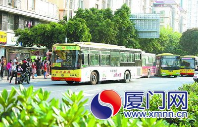 從海滄坐公交，可到六個區(qū)中任何一個區(qū)，還可以到漳