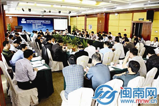 上周六的座談會現(xiàn)場，參會媒體人熱烈交流