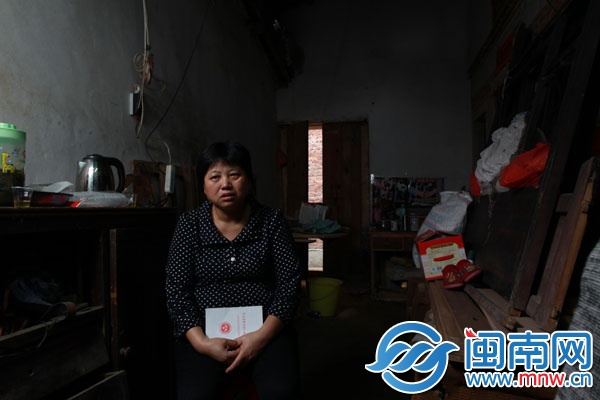 侯阿姨希望兒子回家時，能有一張床睡覺