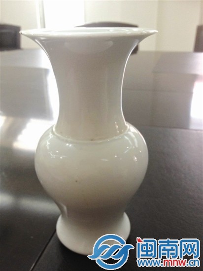 這尊德化鳳尾尊，讓專家贊不絕口