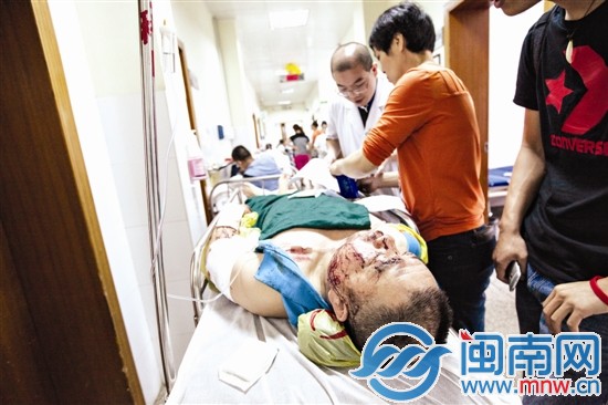 大巴司機受傷，幸無生命危險