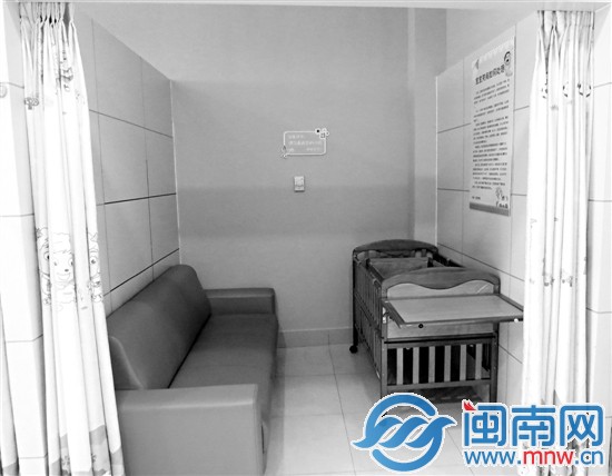 中閩百匯哺乳室的小隔間