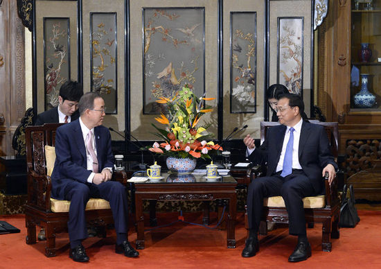 李克強(qiáng)會(huì)見聯(lián)合國秘書長潘基文