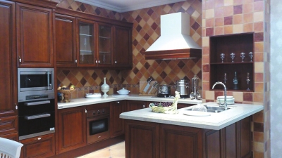 品類齊全、功能豐富的廚房展示廳。