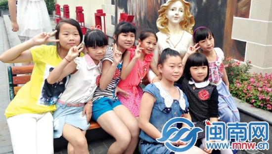 女生們最?lèi)?ài)“美人魚(yú)”