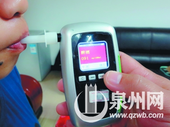 連吃三顆荔枝后，吹氣測(cè)試顯示醉酒