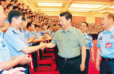 中央軍委主席習(xí)近平在北京接見空軍第十二次黨代會(huì)代表