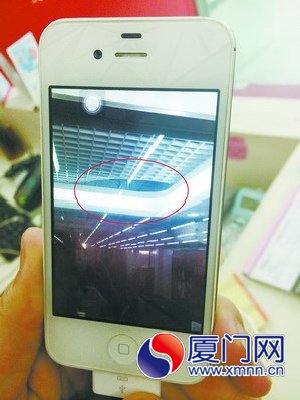 天花板開洞，成小偷的通道