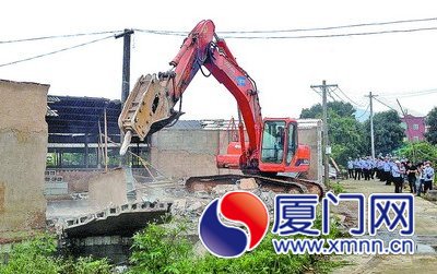 同安“兩違”拆除現(xiàn)場
