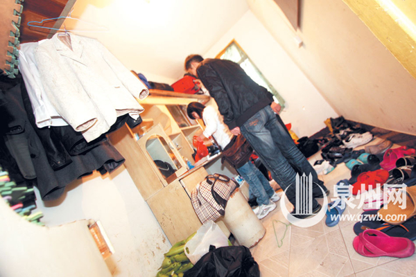 傳銷底層業(yè)務員租住在一起,并有房主對他們進行控制